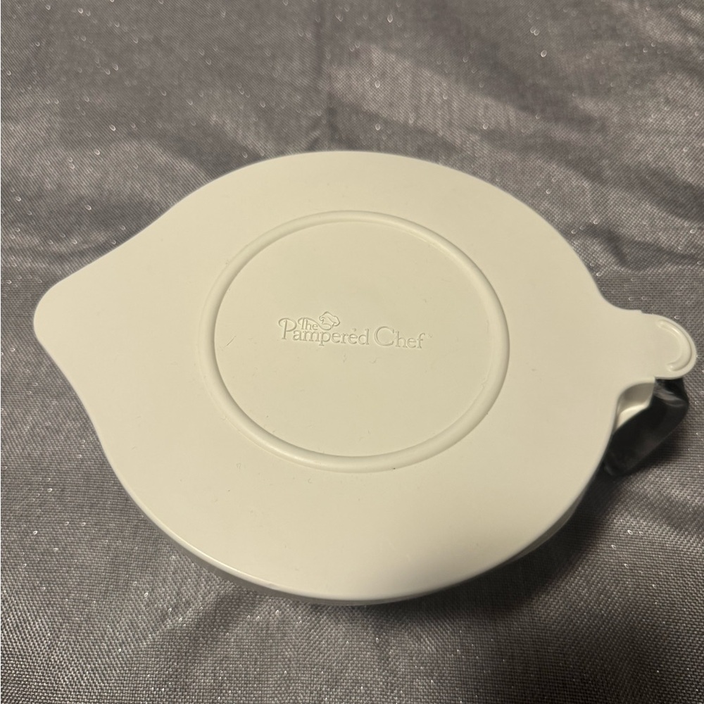 Pampered Chef White and Clear Small Mixing Bowl - Picture 3 of 3